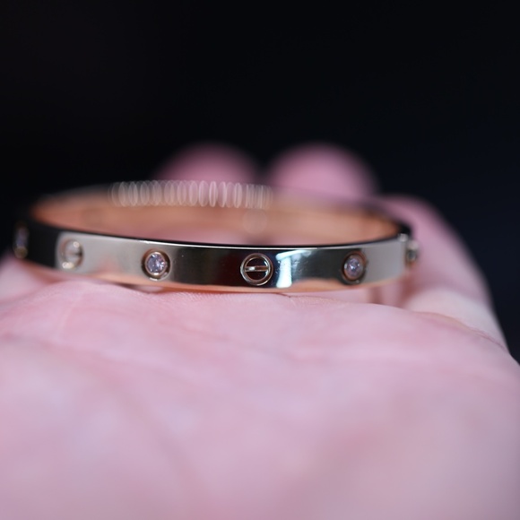 Yellow Gold Diamond Screw Bracelet - Picture 2 of 10